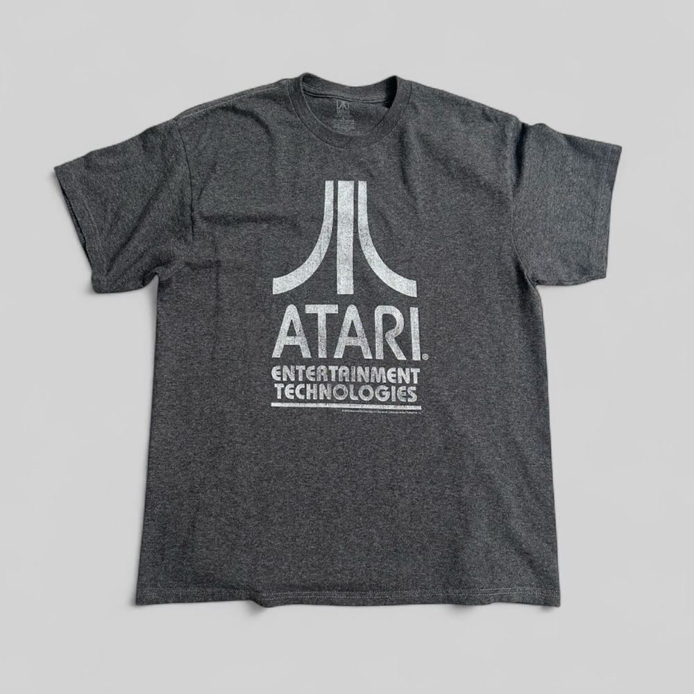 Atari Graphic T-Shirt. Size Large
